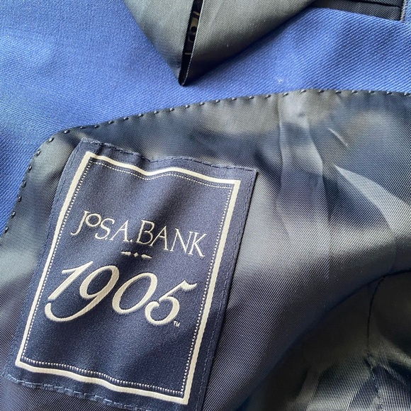 Jos. A. Bank Slim Wool Blue Suit - Picture 6 of 16